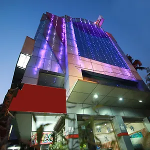 Oyo 4824 Star Kochi