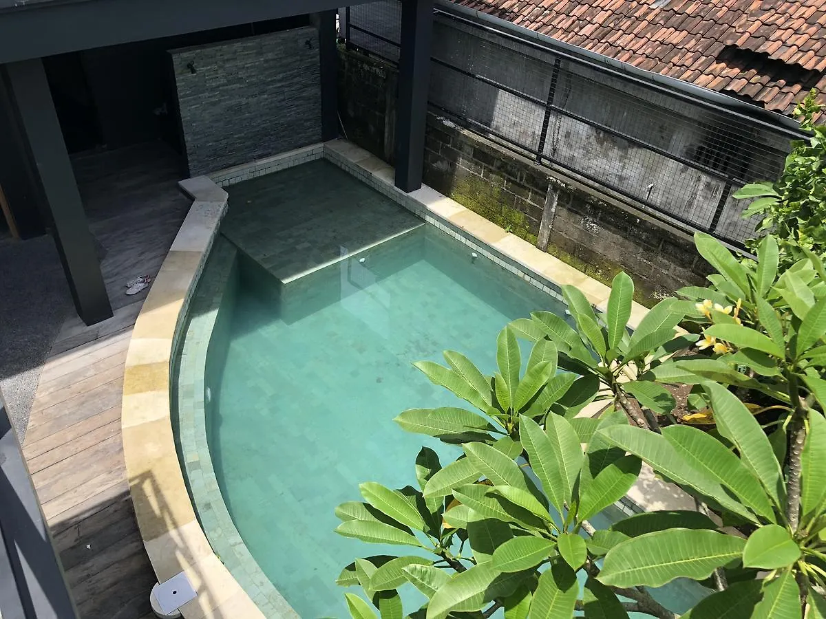 Hacco Capsule Hotel Ubud  0*, Ubud (Bali)